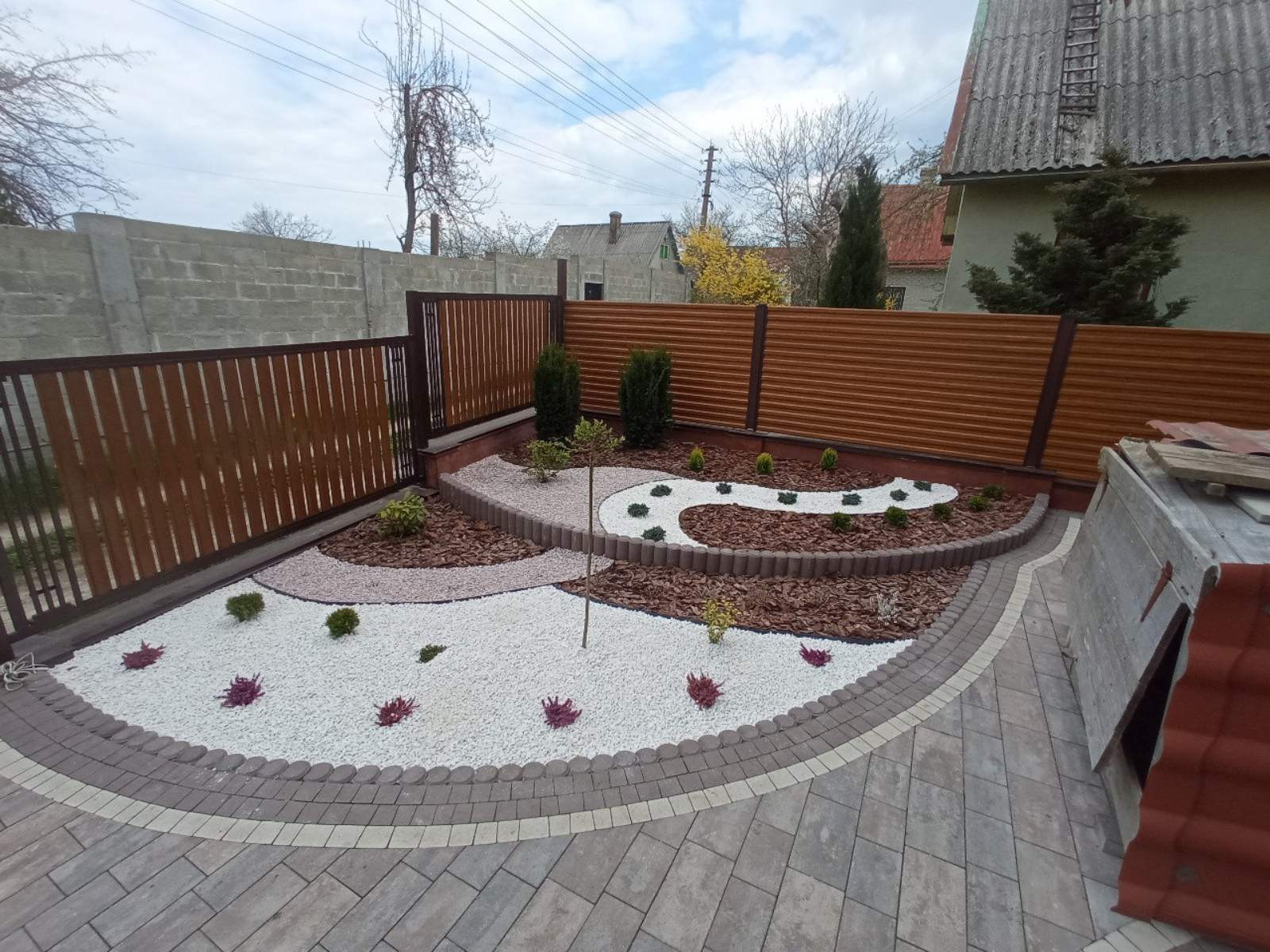 Крихта біла Україна