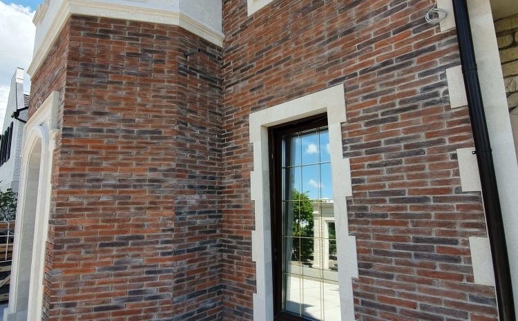 Фасадна плитка Loft Brick Лонг Форд 30 Червоно-коричневий з чорними вставками 295x50 мм