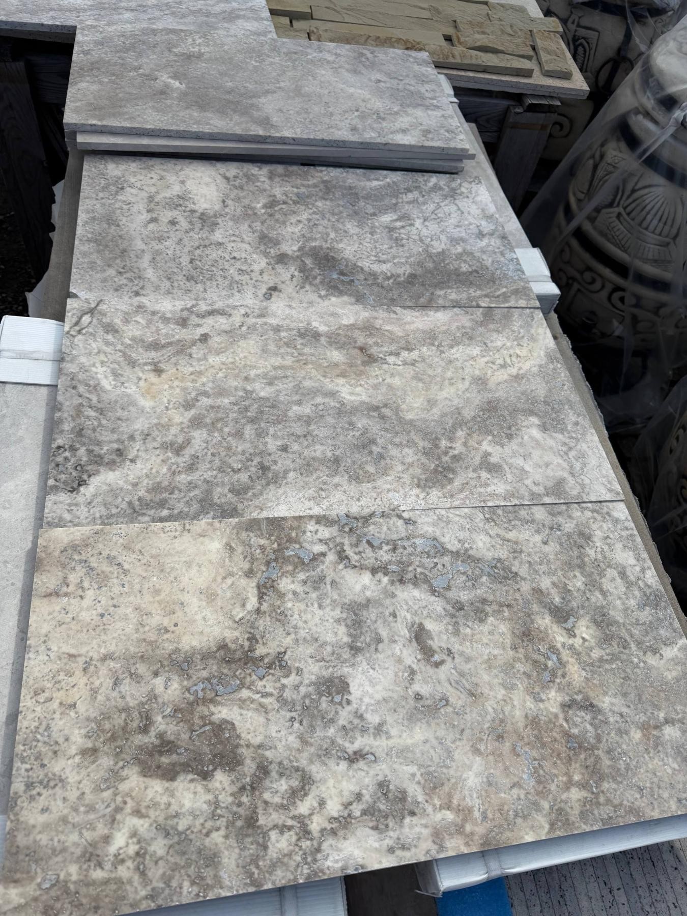 Травертин Silver заповнений  30,5*61*1,2см