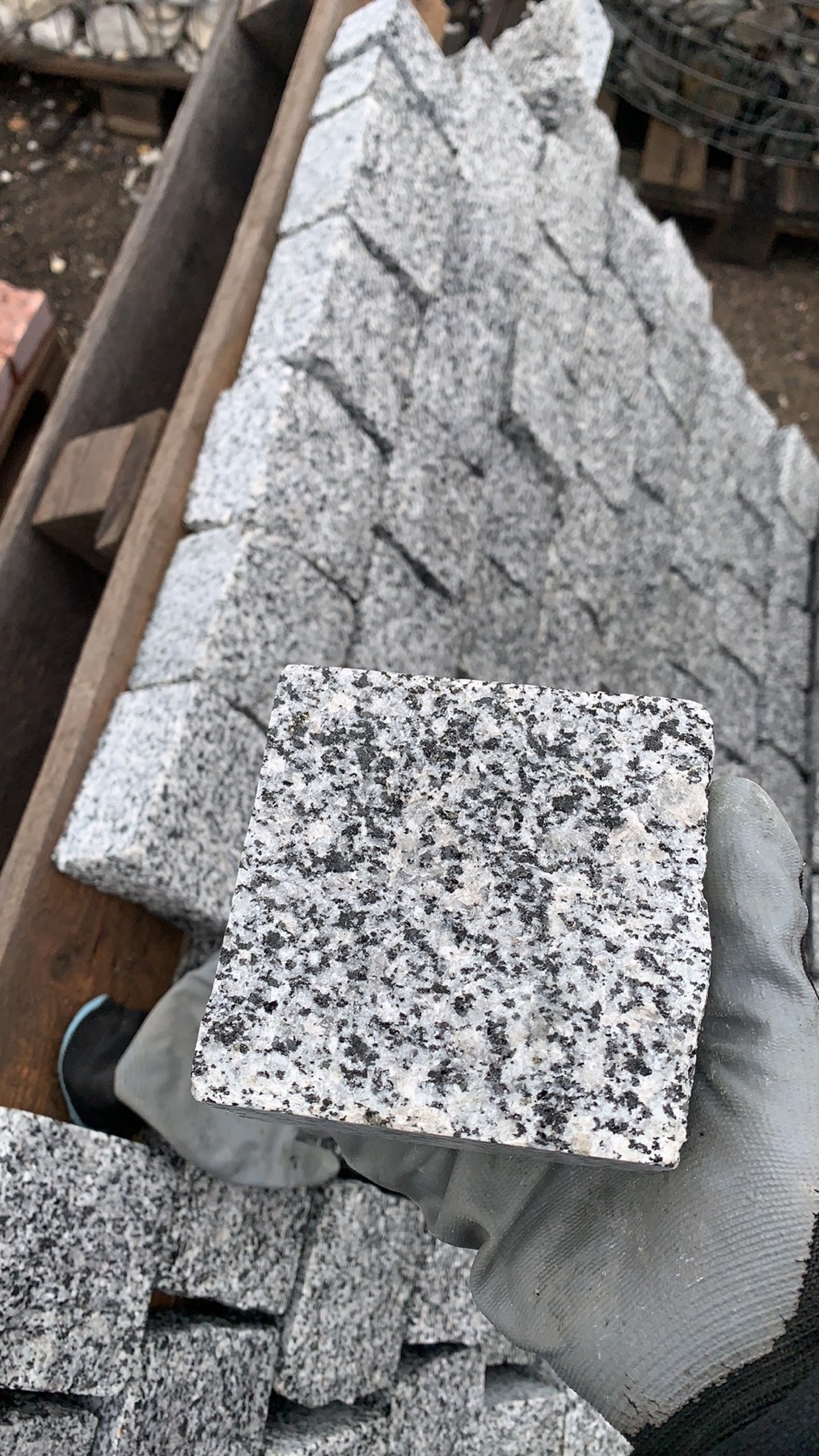 Бруківка покостівка 10х10х5см