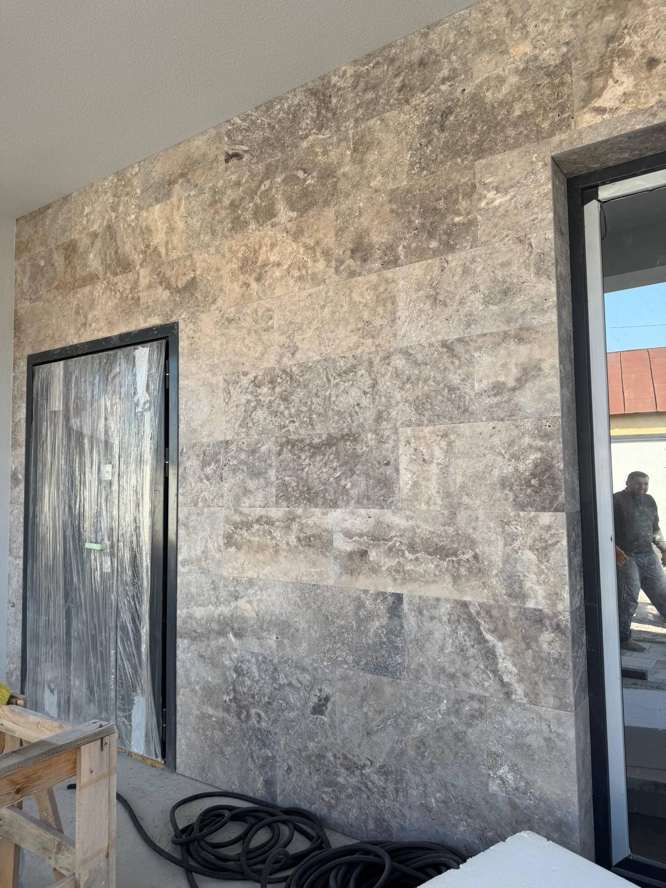 Травертин Silver (незаповнений) 30,5*61*1,2см