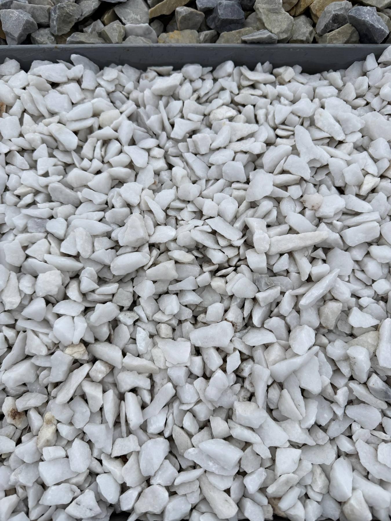 Крихта біла