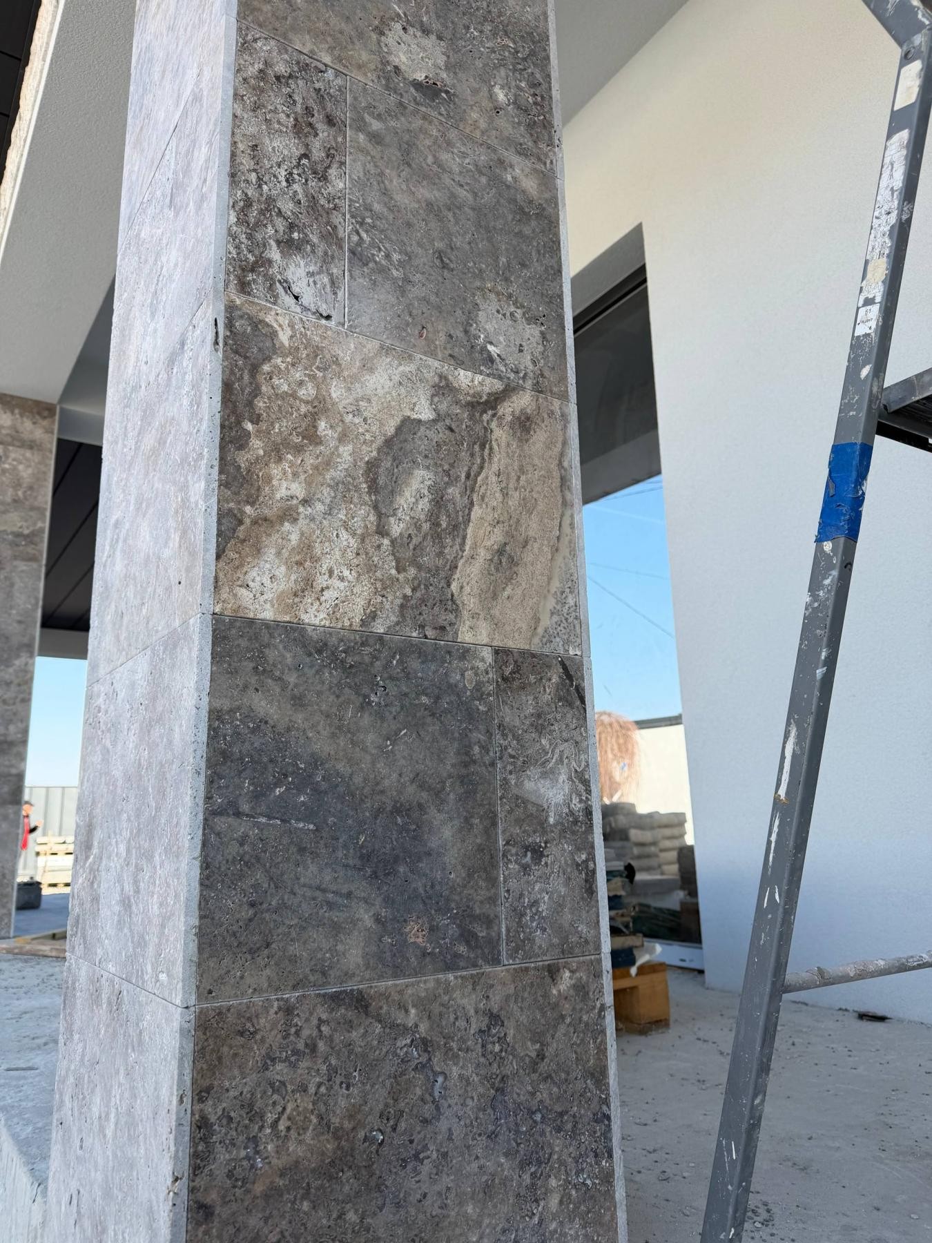 Травертин Silver (незаповнений) 30,5*61*1,2см