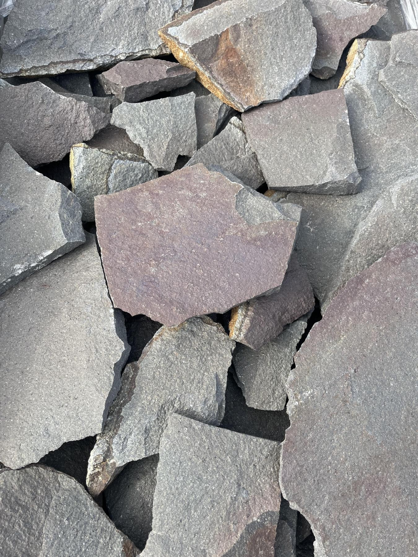 Камінь для облицювання Закарпатський  сірий